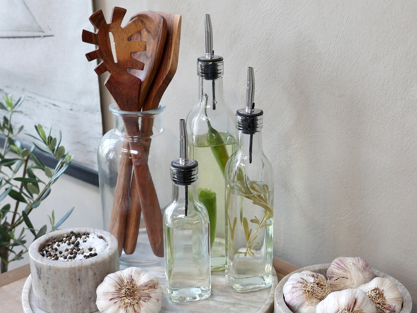 Oil Bottles w. dispenser set of 3